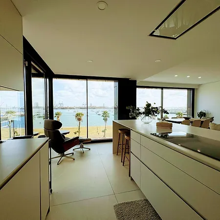 شقة Piso Vistas Playa Alcaravaneras *